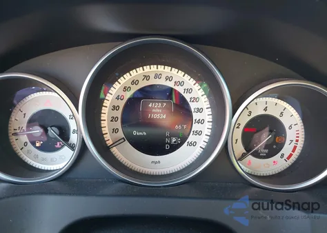 2016 Mercedes-Benz E 400 4Matic z USA, uszkodzony, nr VIN WDDKJ6HB8GF335910